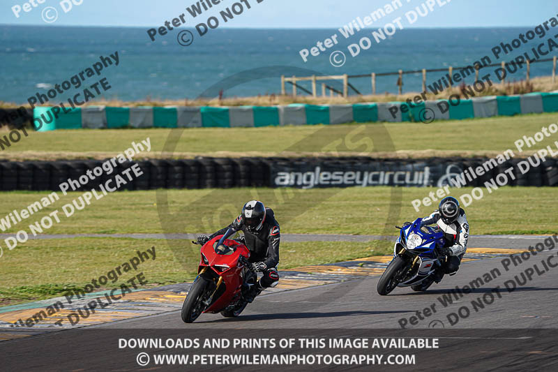 anglesey no limits trackday;anglesey photographs;anglesey trackday photographs;enduro digital images;event digital images;eventdigitalimages;no limits trackdays;peter wileman photography;racing digital images;trac mon;trackday digital images;trackday photos;ty croes